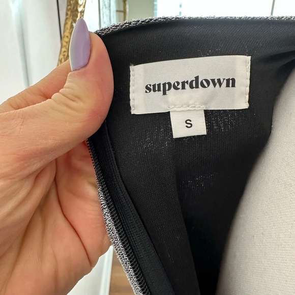 Superdown Silver Glittery Long-Sleeve Mini Dress Sz. S - Picture 3 of 4